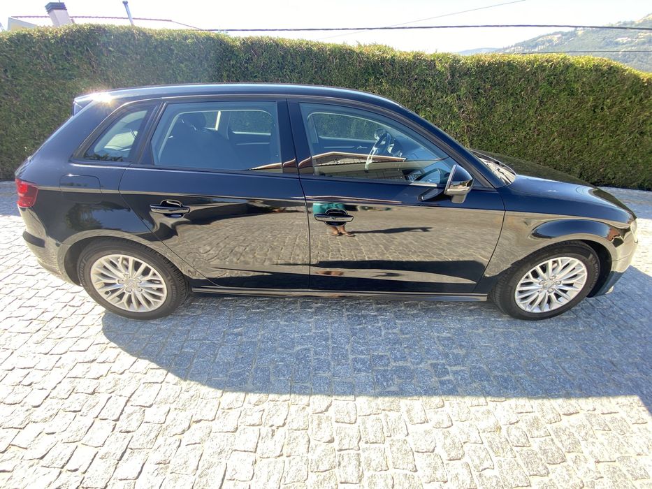 Audi A3 2015 TDI 132mil  Nacional