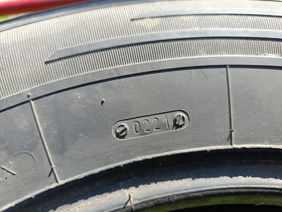Opony 225/75R16C letnie ciężarowe komplet RIKEN CARGO