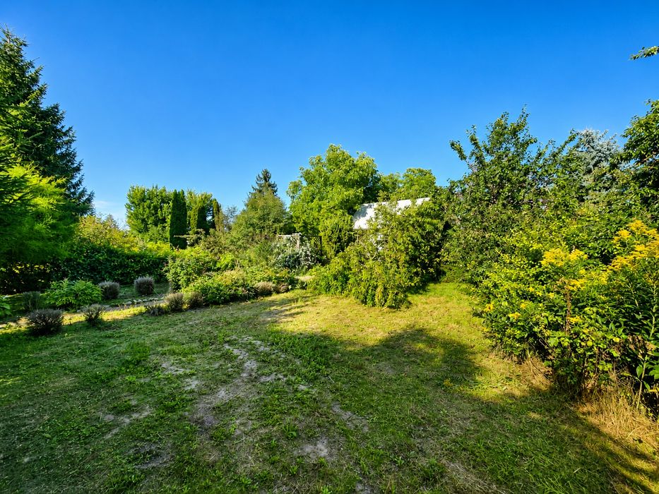 Murowany domek z łazienką i kuchnią - Więcej
