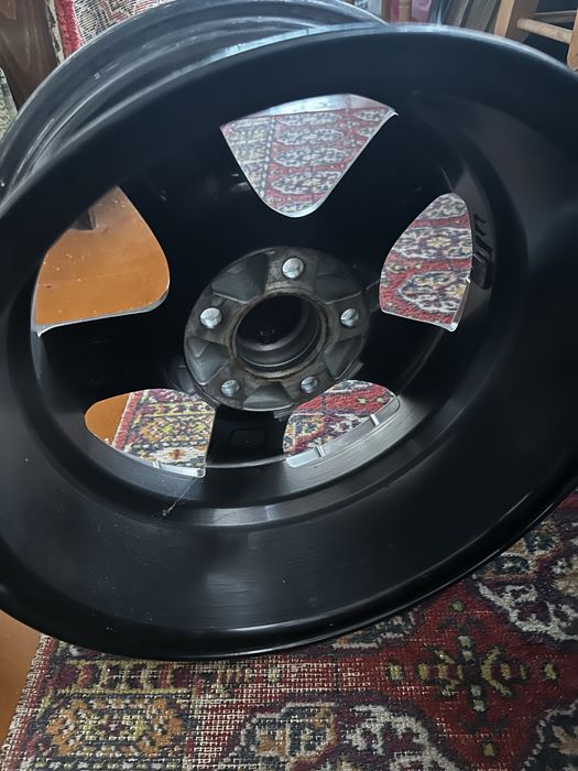 Продам диски на фольцваген