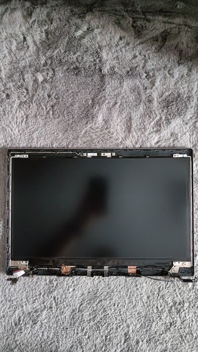 Kompletna klapa matryca zawiasy Lenovo IdeaPad 520-15IKB 15,6"