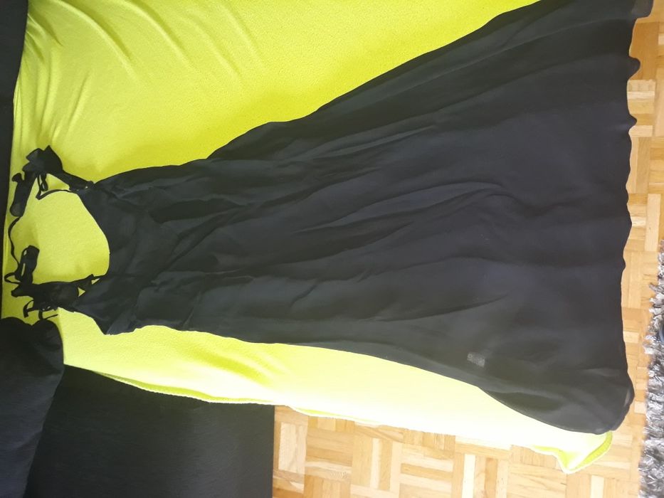 Vende se vestido