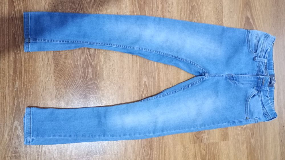 Jeansy chłopięce Reserved 146