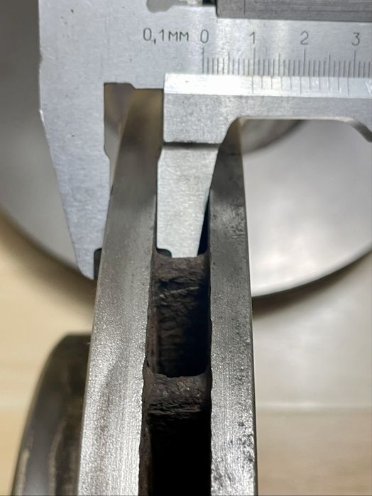 Передні гальмівні диски BMW X5 e70