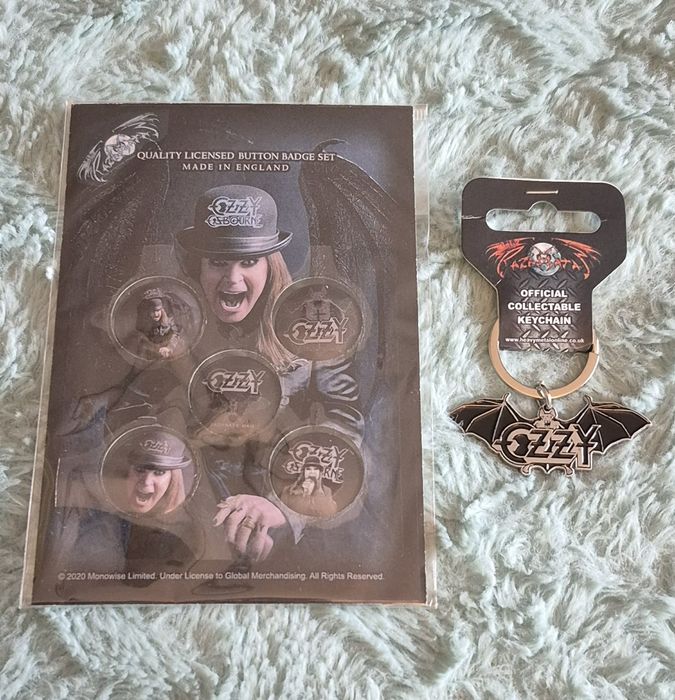 Pack Conjunto de Crachás e Porta-chaves  2/2