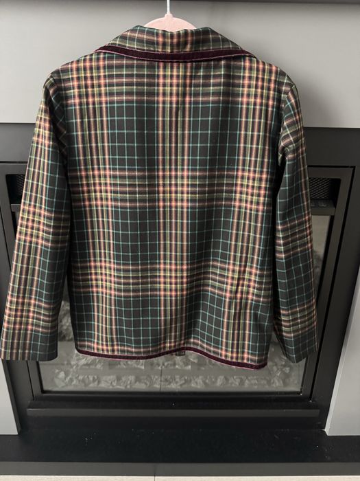 Костюм на дівчинку 6-7 р .122-134