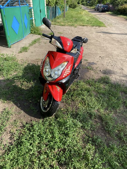 Продам скутер спарк s150кубів