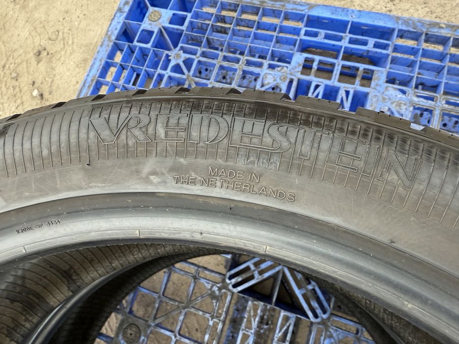 235/45 r20 Vredeshtein Quatrac Pro Резина всесезонная