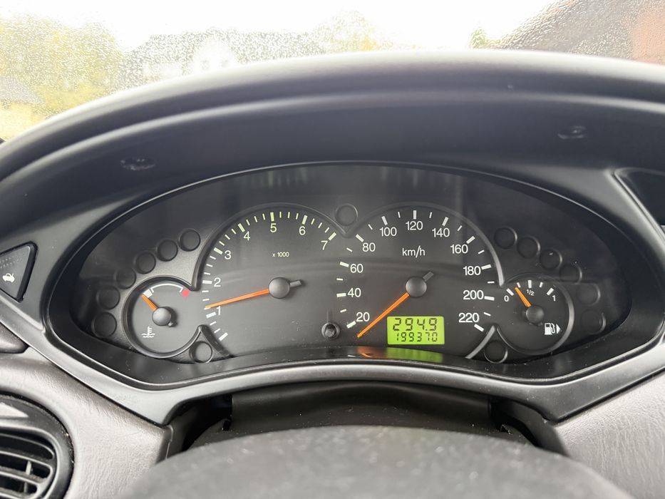 Ford focus 1.6 199tyś