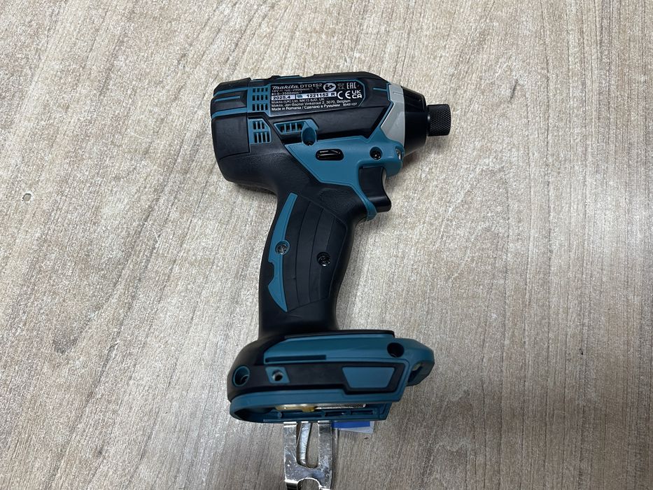 Makita DTD152 / акумуляторний імпакт Макіта