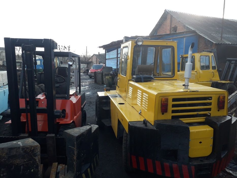 Львівський навантажувач дизельний погрузчик і все до нього