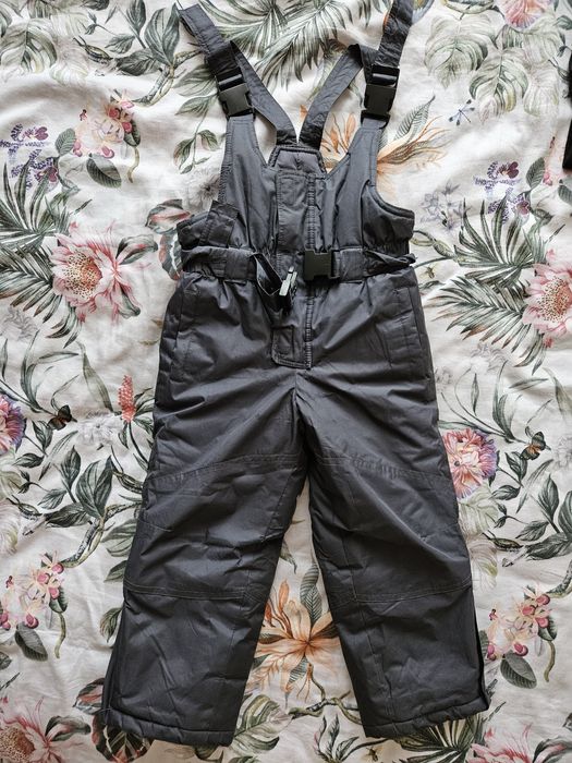 Spodnie zimowe / kombinezon 98/104