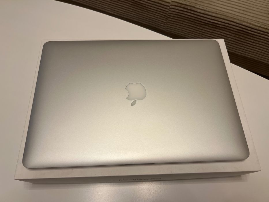 Apple MacBook Pro 15 Retina - Late 2013 A1398 i7 8GB 256GB świeża bat.