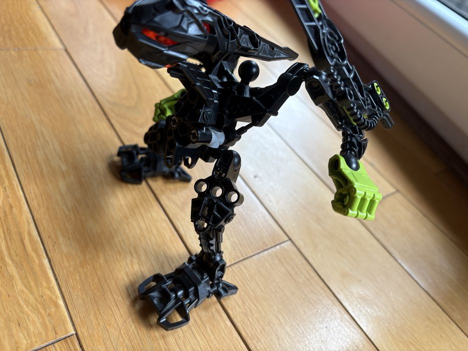 Lego Bionicle figurka
