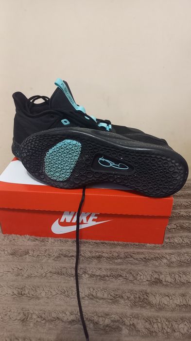 Кроссовки  NIKE 46р