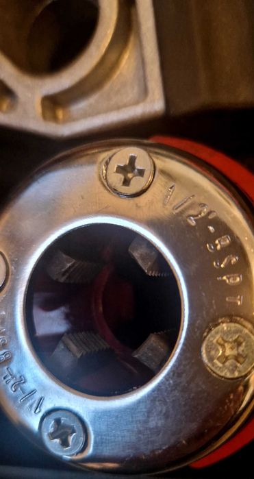 Портативний різьбонарізний верстат VEVOR