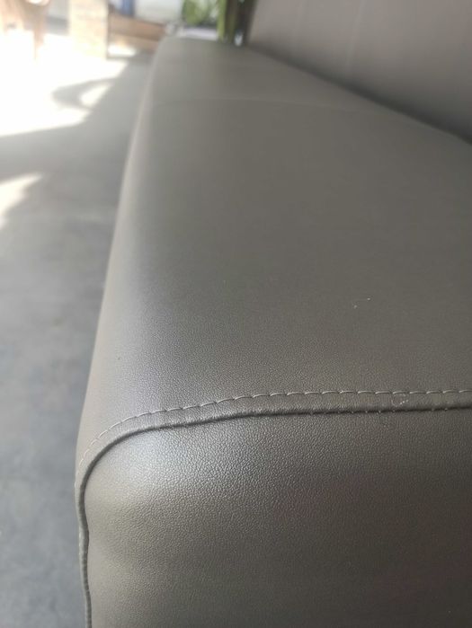 Sofá cinzento como novo