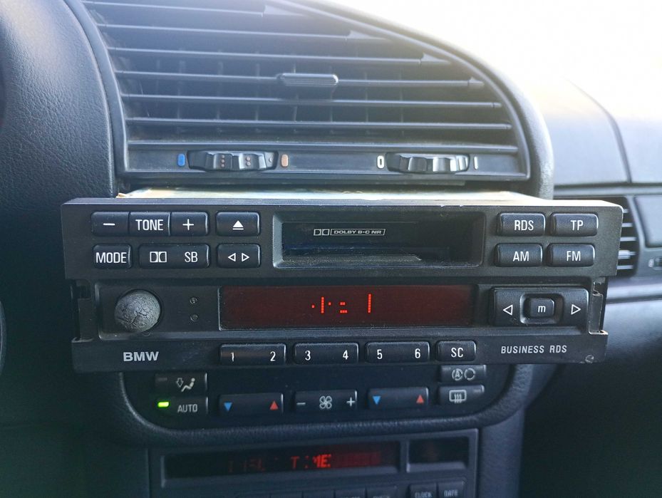 Radio na kasety kaseciak BMW Business RDS ORI BMW E36 Z3 E34 E32 E31 E30 E24 itd.