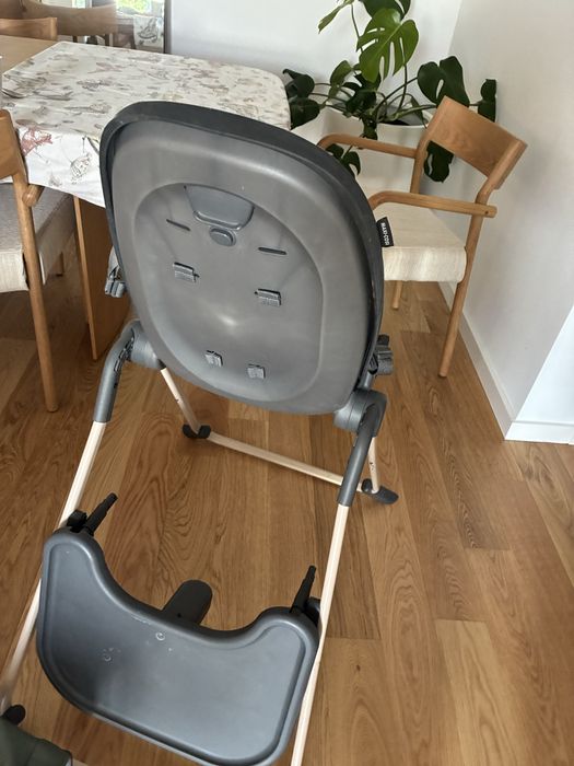 Vendo cadeira de alimentacao Maxi Cosi