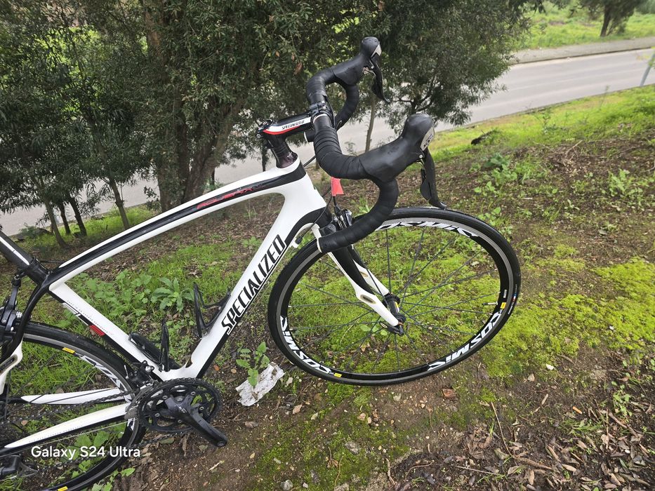 Specialized roubaix s com mavic cosmic