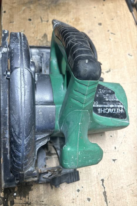 Hitachi C 7ST pilarka