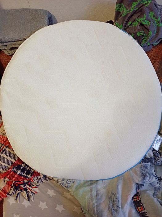 Матрас на круглую кроватку