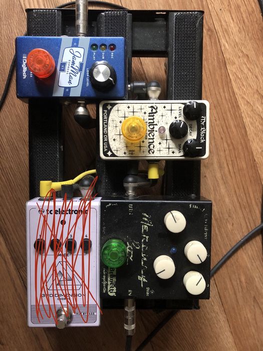 Гітарні педалі(гітарна педаль)педалборд
