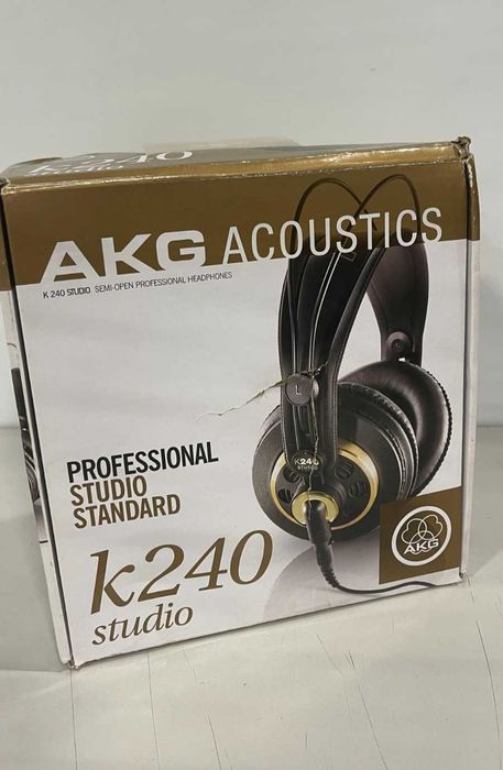 Легендарні студійні навушники AKG K240 Studio
