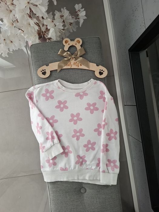 Bluza dla dziewczynki w kwiatki r.116