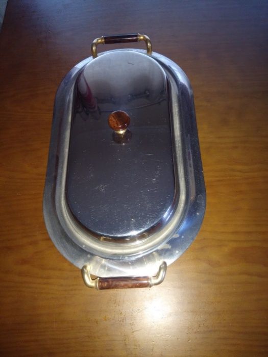 Conjunto tabuleiro; travessa e tacho