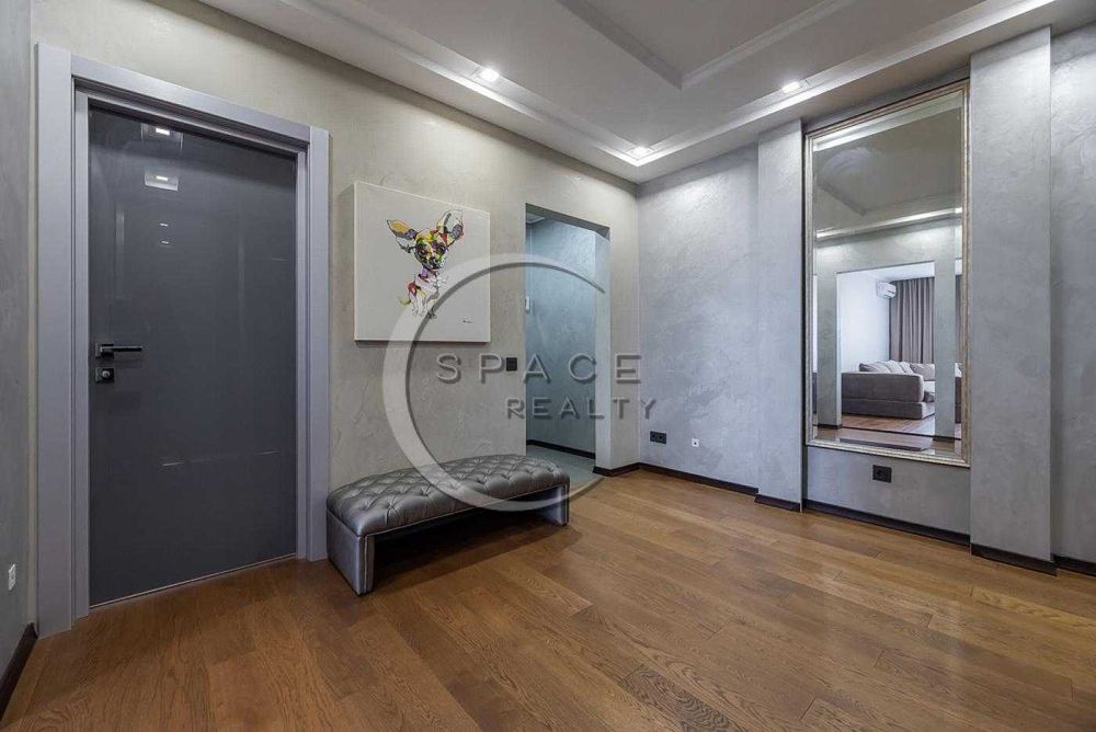 Оренда 3-кімнатної квартири 100 м2 з інвертором на 10кВт - Науки 55а