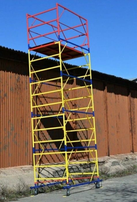 Леса строительные вышка Тура Аренда в Чернигове. / Риштування