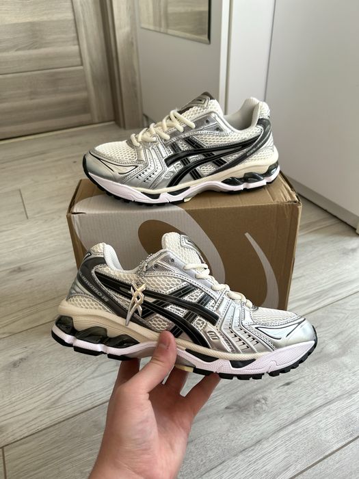 Buty Sportowe Na Codzień Do Biegania Asics Gel Kayano 14 White Graphite Grey