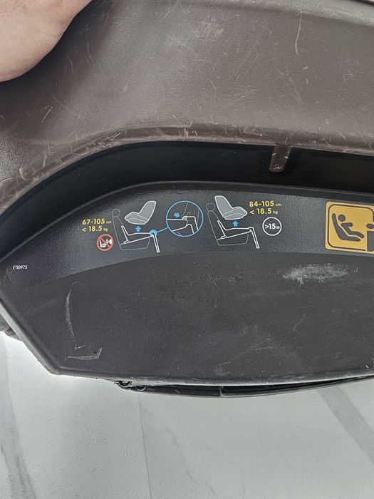 Fotelik samochodowy Maxi-Cosi 2 Way Pearl baza isofix 2WayFix
