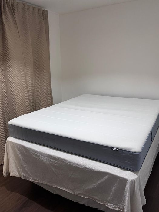 Colchão Ikea VESTEROY 150x190 usado por menos de 1 mês