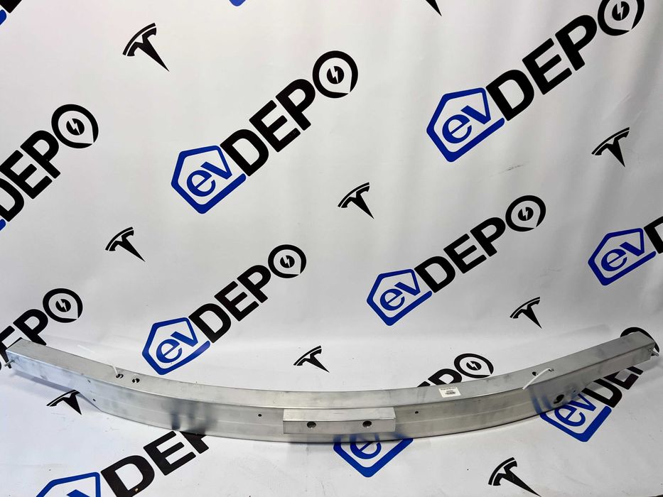 Підсилювач переднього бампера основний Tesla Modes S Plaid 2022