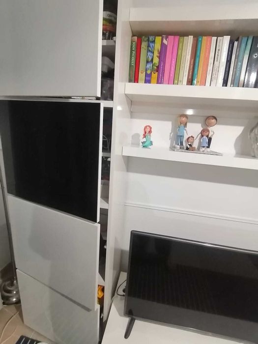 Móvel de sala como novo!