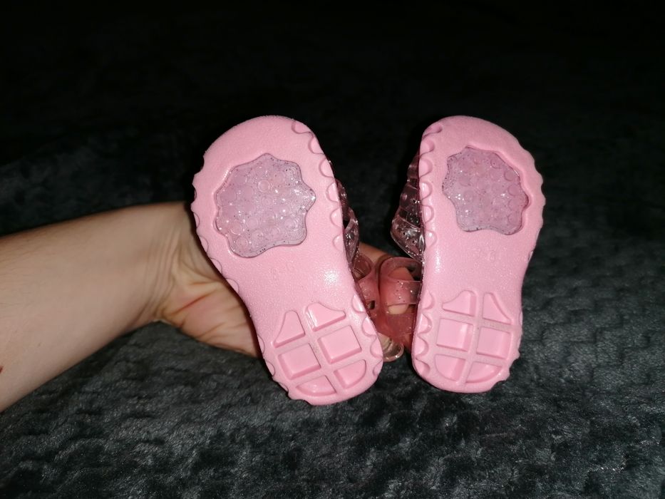 Butki niechodki różowe