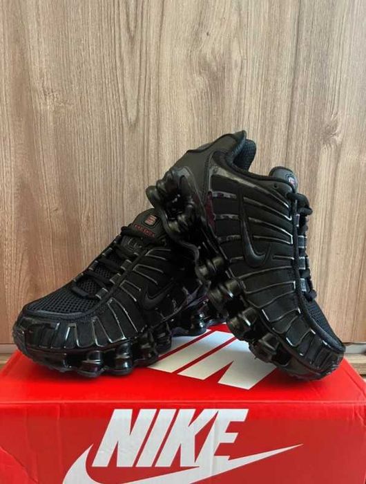 Nike Shox TL Czarny  R.38