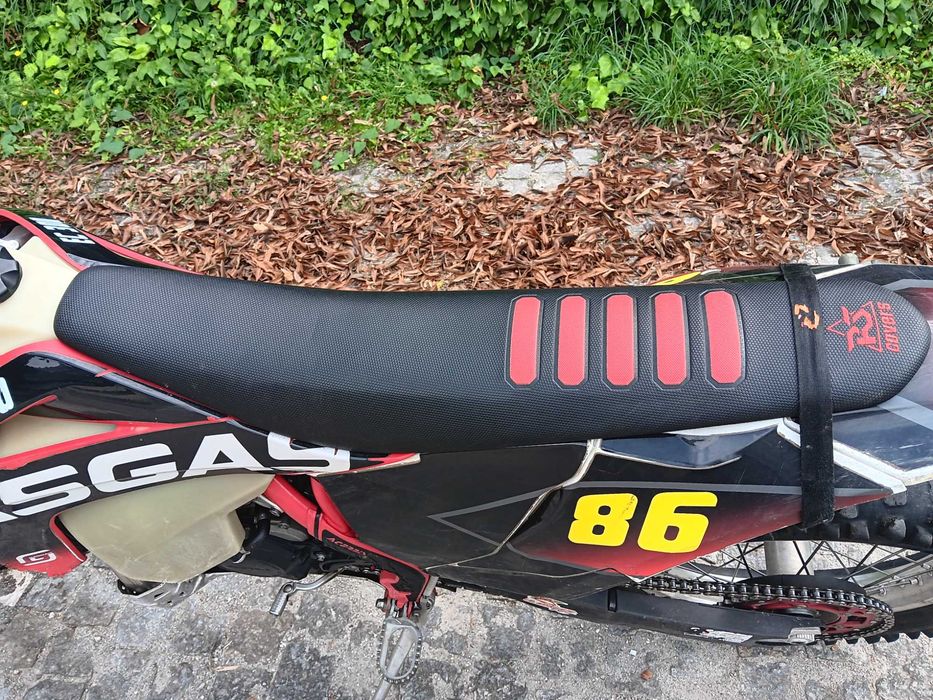 Mota de enduro gas gas EC300 2t 2021 excelente estado