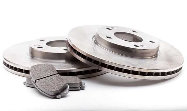 Tarcze hamulcowe Dacia Duster 2017 + klocki