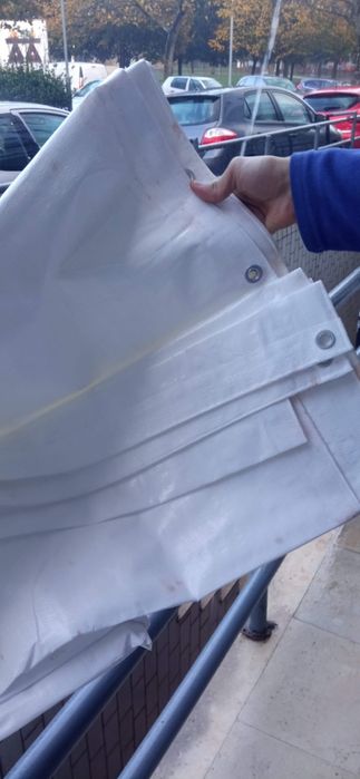Lonas impermeáveis de várias medidas. Gramagem 190gr