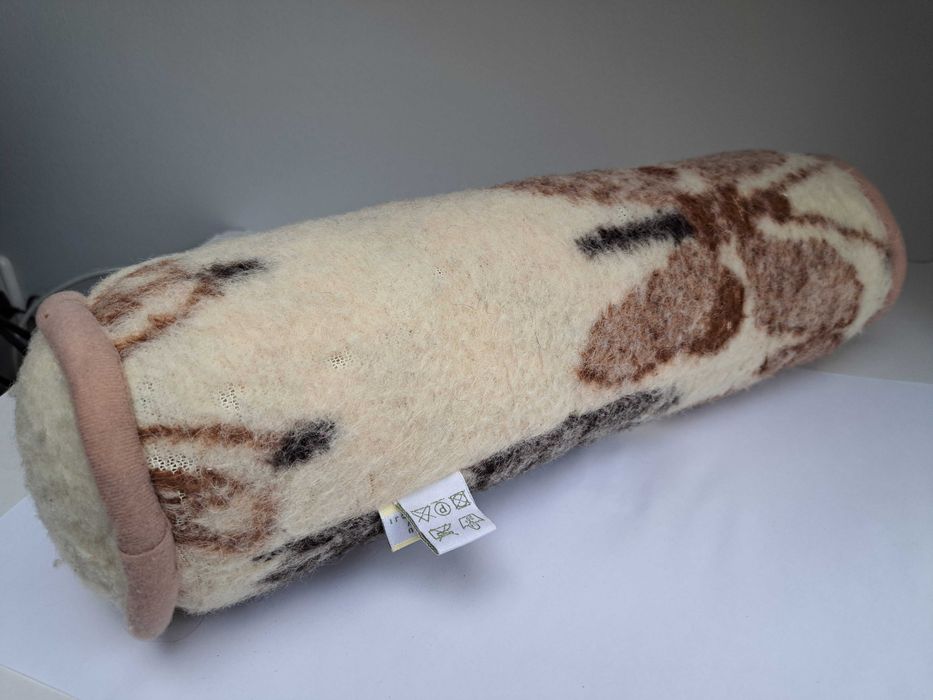 Wałek Poduszka pod głowę z wełny