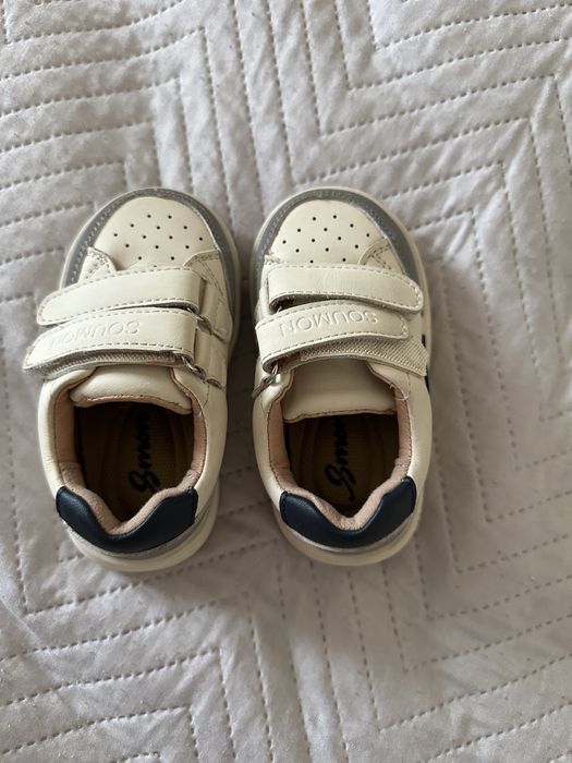 Дитячі кросівки 19 р