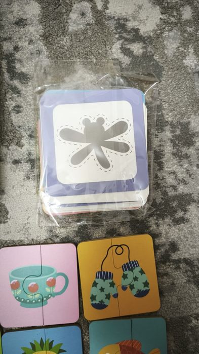 Дерев'яні пазли половинки (32 штуки) і картки із тіннями