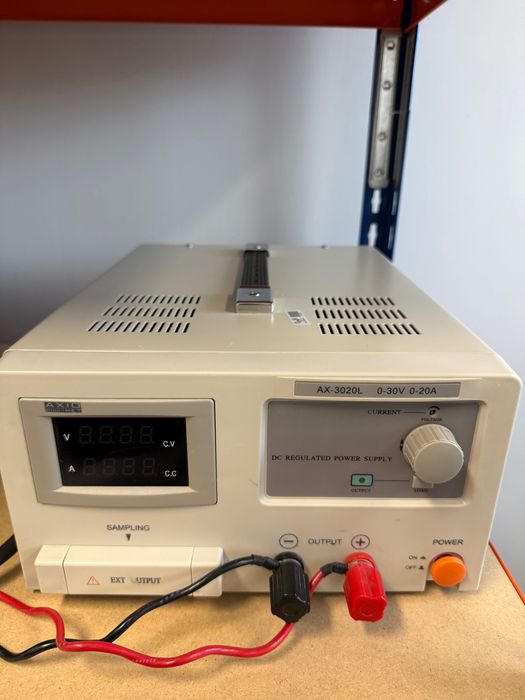 Axiomet AX-3020L | zasilacz laboratoryjny liniowy 0-30V 20A 600W | stan idealny