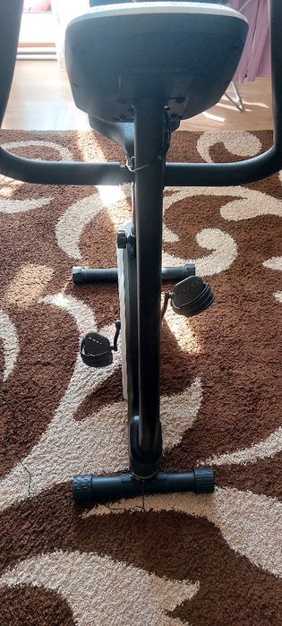 Велотренажер SPIRIT Fitness SU139