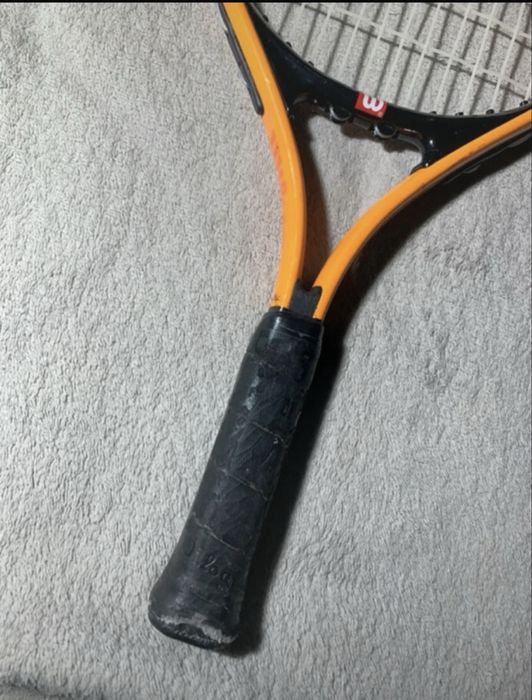 Raquete de tenis laranja Wilson