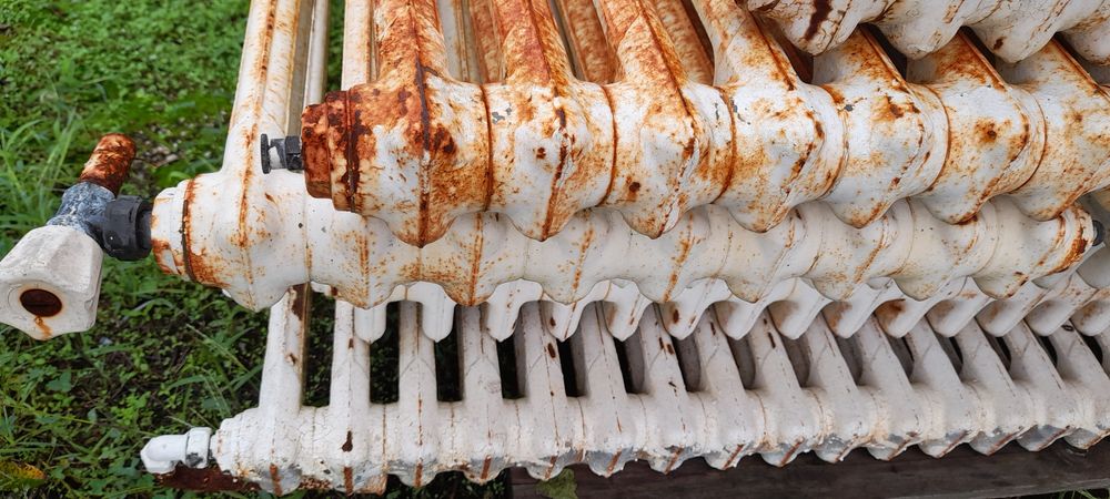 Radiadores de ferro antigos