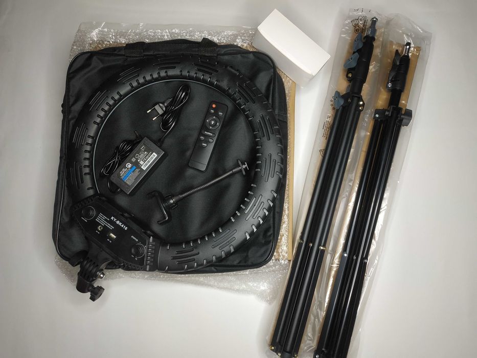 Кільцева LED лампа 45cm / 65W - блогерам косметологам фотографам